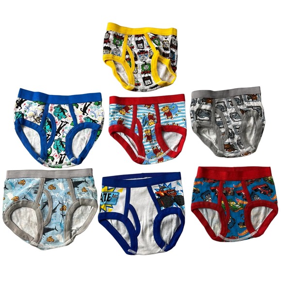 Hot Wheels Other - BOYS VARIOUS PRINTS BRIEFS SIZE 4T NWOT